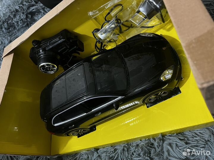 Машина на пульте управления