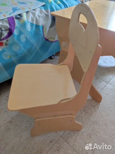 Детская растущая парта со стулом