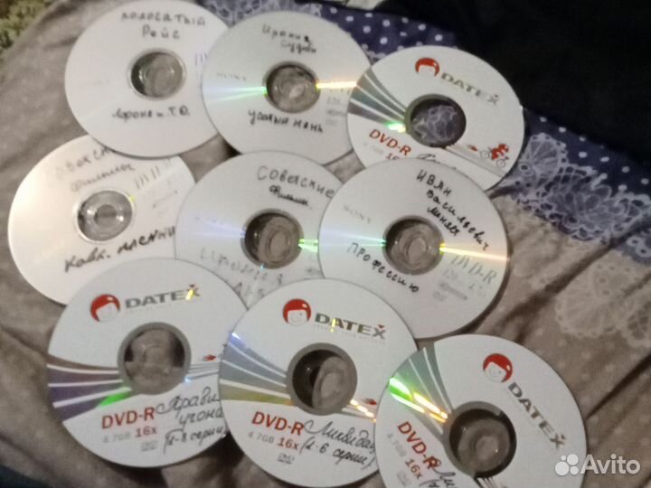 Телевизор+ DVD+video cassette