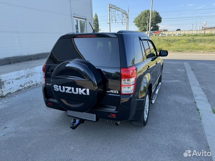 Suzuki Grand Vitara 2.0 AT, 2011, 174 800 км