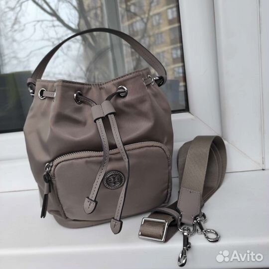 Сумка Tory Burch Virginia Bucket бежевая