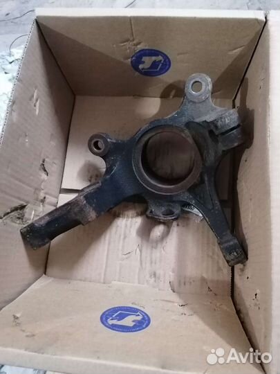 Кулак поворота левый, chevrolet lacetti