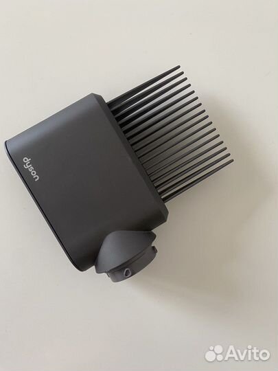 Насадка на стайлер dyson