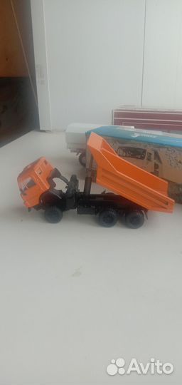 Модель грузовика Камаз 1:43 Элекон