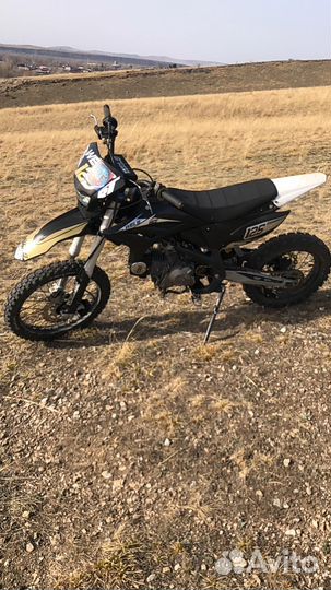 Продам пит байк wels RT125