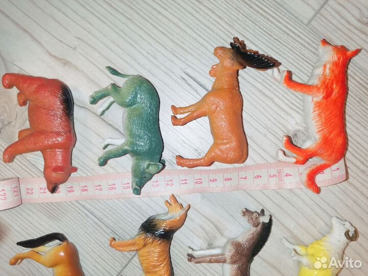 Фигурки животных пакетом