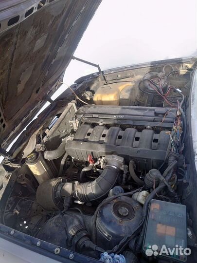 Двигатель м50б25