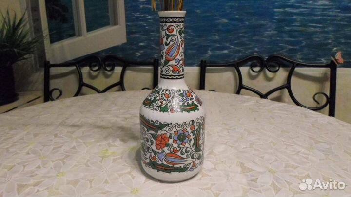 Керамическая интерьерная бутылка