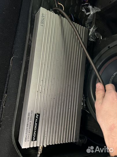 Сабуфер моноблок