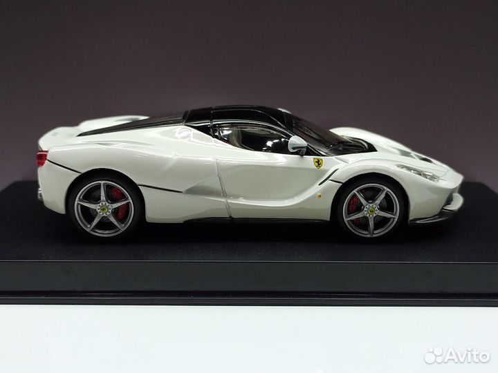 1:43 Ferrari LaFerrari White