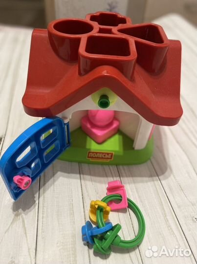 Игрушка Домик с животными