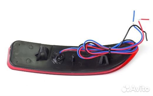 Доп. стоп сигналы Допстоп-катафот Ларгус/Логан ф2