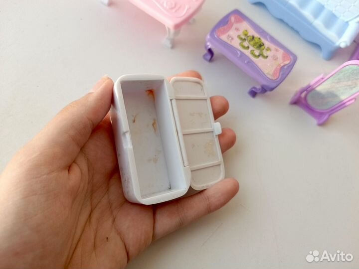 Набор мебели для кукольного домика