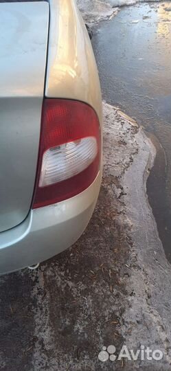 Задний правый фонарь калина 1 седан