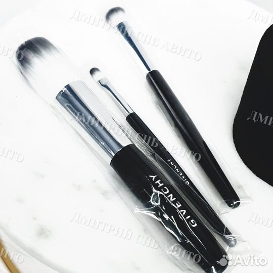 Givenchy Подарочный набор кистей для макияжа в туб