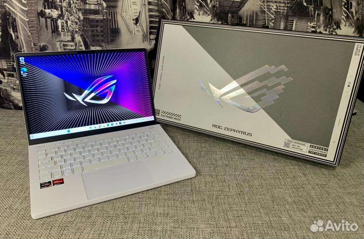 Asus ROG zephirus G14 Ryzen 7 6800H / RX6800S