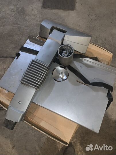 Кронштейн для телевизора