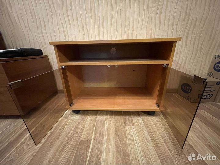 Тумба под тв