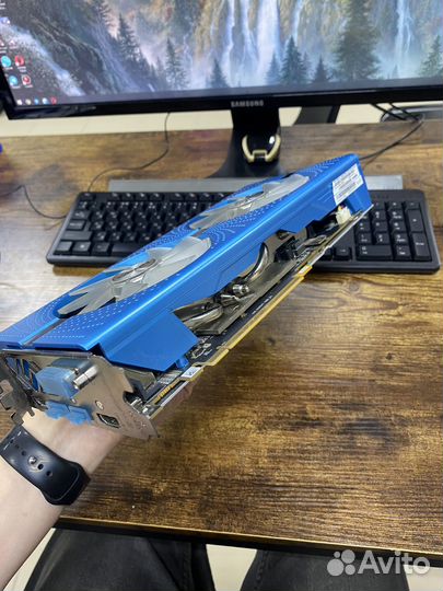 Видеокарта nitro+ RX 580 8G G5 SE