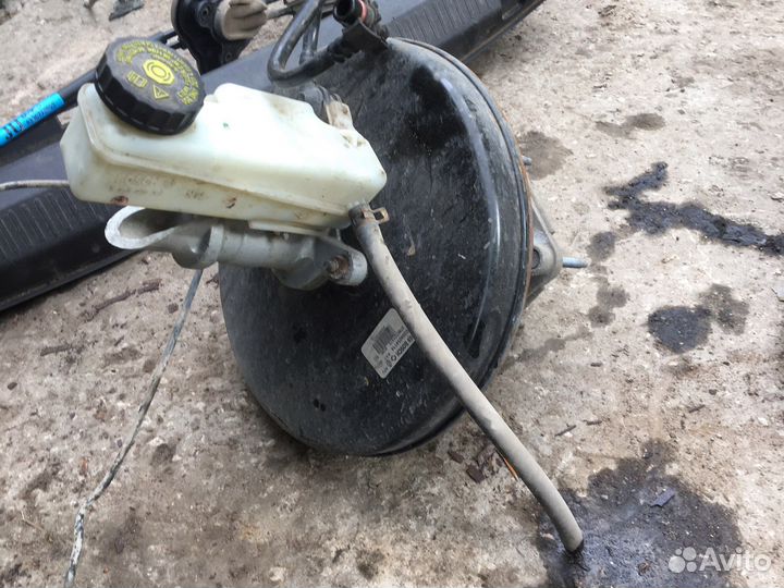 Вакуумный усилитель тормозов Рено Флюенс