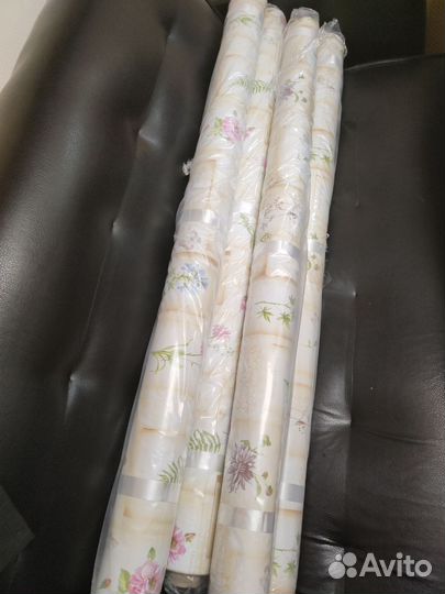 Клеёнка Camelia 140 см, рулон 20 м, рисунок «Далия