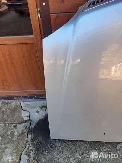 Капот газ 31105