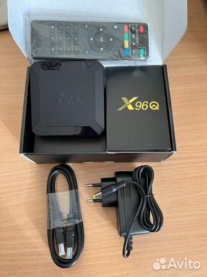 Приставка с аэропультом + тв и кино без оплаты