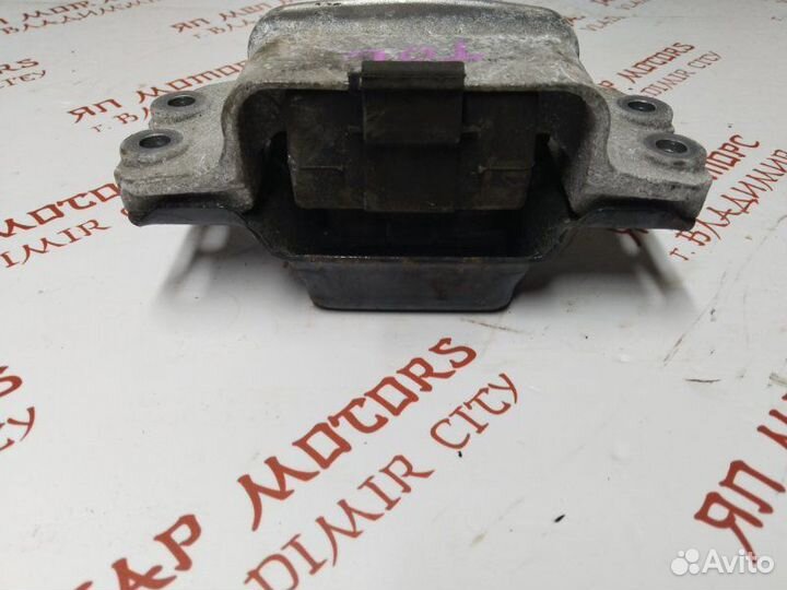 Подушка двигателя Volkswagen Touran 1T BMY 2009