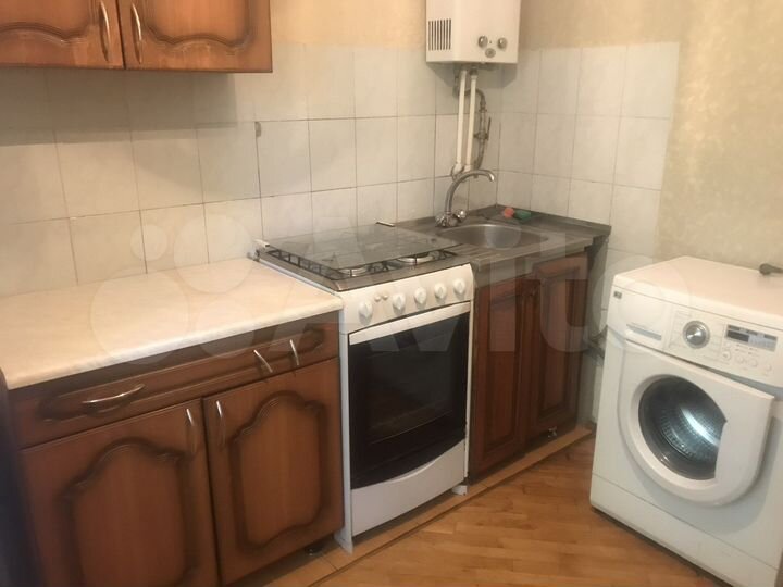 3-к. квартира, 80 м², 3/5 эт.