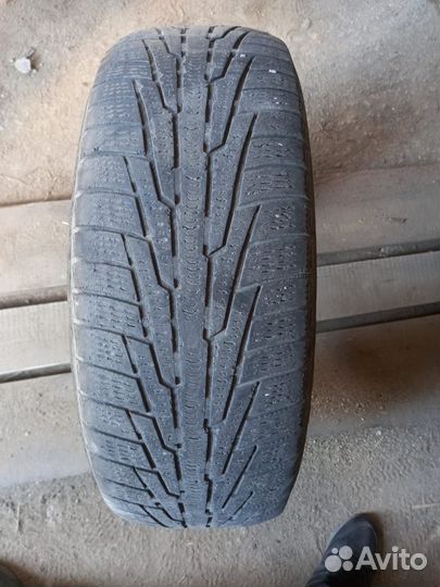 Nokian Tyres Hakkapeliitta R 215/65 R16 102R