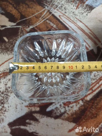 Хрустальная ваза