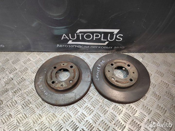 Тормозной диск Mitsubishi Lancer IX универсал 4G18