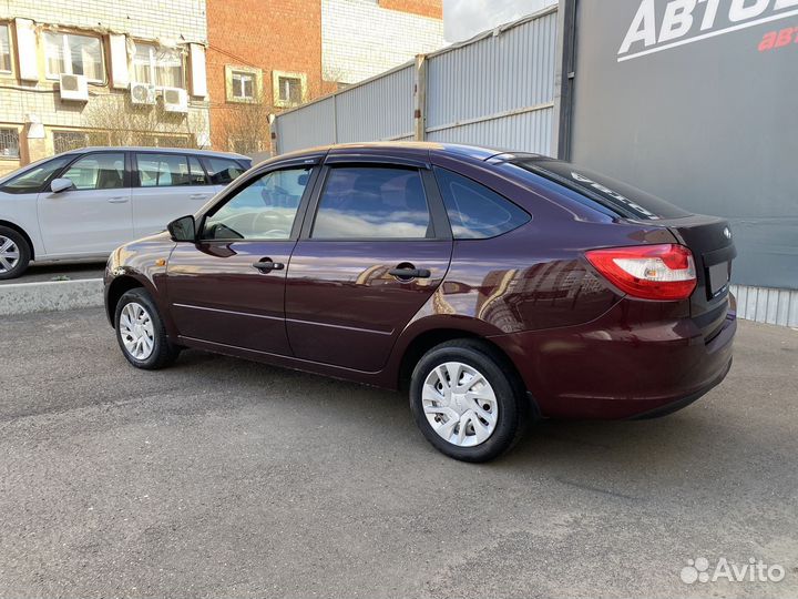 LADA Granta 1.6 МТ, 2016, 108 000 км