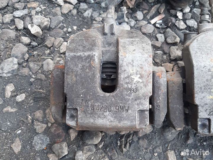 Суппорт задний бмв X5 E70