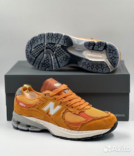 New Balance 2002R кроссовки