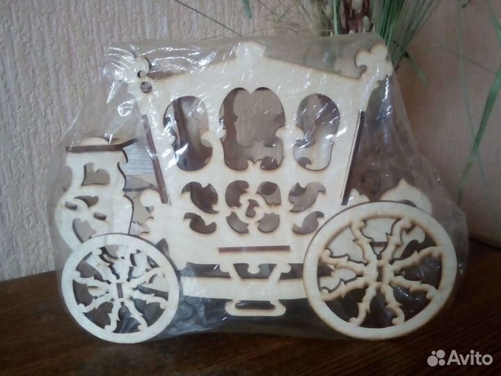 Конфетница - Карета