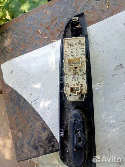 Блок управления стеклоподъемниками Matiz