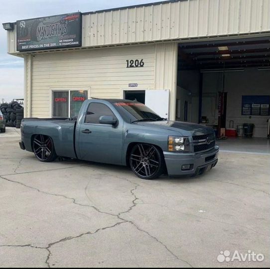 Диски Status оригинал R24 для Escalade / Tahoe