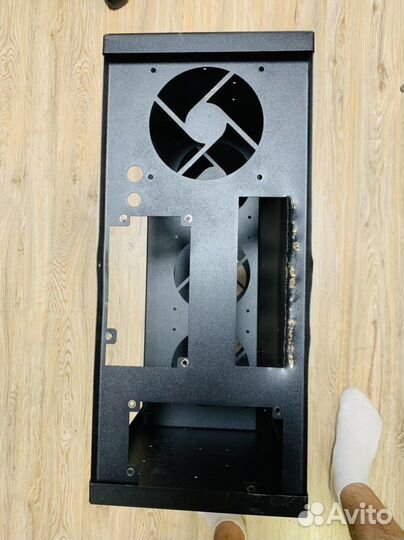 Корпус для компьютера под охлаждение