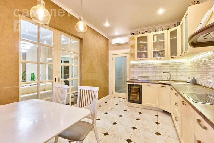 3-к. квартира, 104,3 м², 11/24 эт.