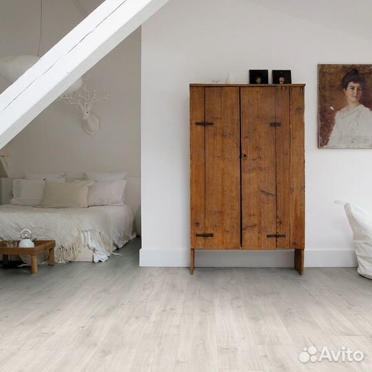 Пвх-плитка Quick-Step Livyn Дуб каньон светлый