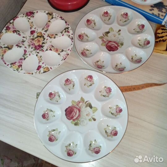 Тарелки под пасхальные яйца, кофейные пары, блюдца