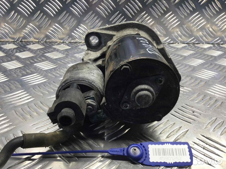 Стартер Volkswagen Golf CAX