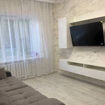 2-к. квартира, 54 м², 1/2 эт.