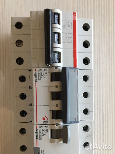 Автоматические выключатели