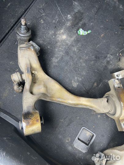 Рычаги на nissan fuga y 50