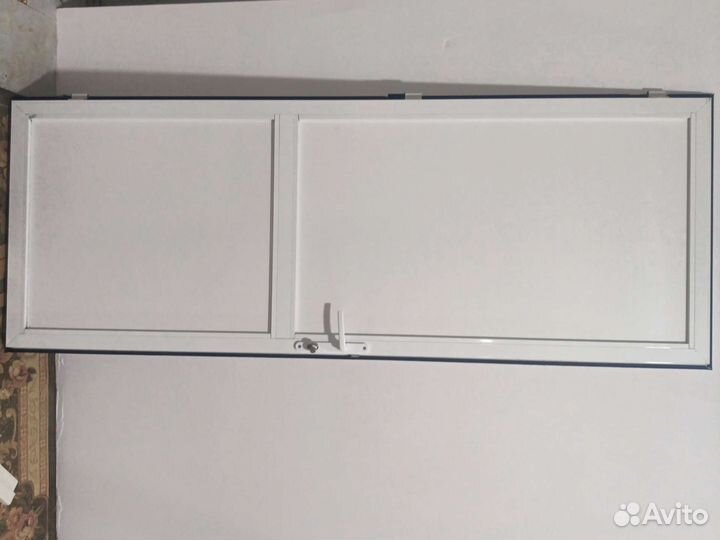 Дверь алюминиевая