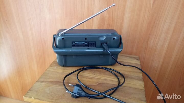 Радиоприемник Tecsun R-404T