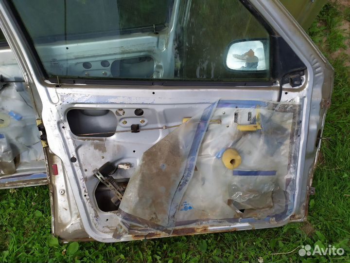 Двери на Чери Амулет