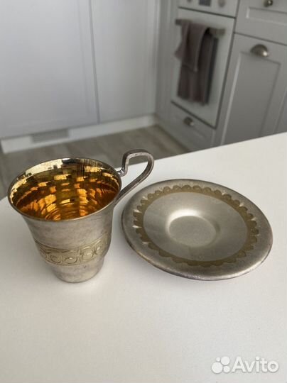 Чашка с блюдцем кофейная